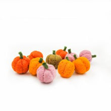Felt Pumpkins
