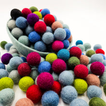 1.5cm Felt Balls