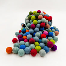 1.5cm Felt Balls